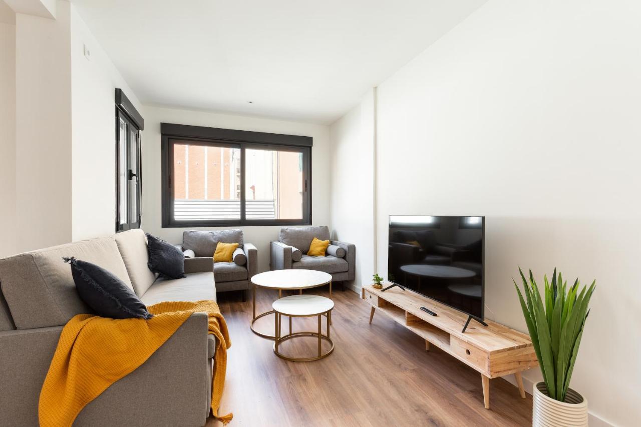 Urban Chill Apartments By Olala Homes Оспиталет-де-Льобрегат Экстерьер фото