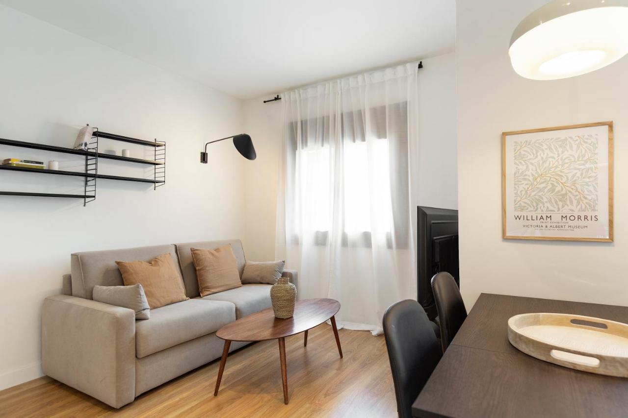 Urban Chill Apartments By Olala Homes Оспиталет-де-Льобрегат Экстерьер фото